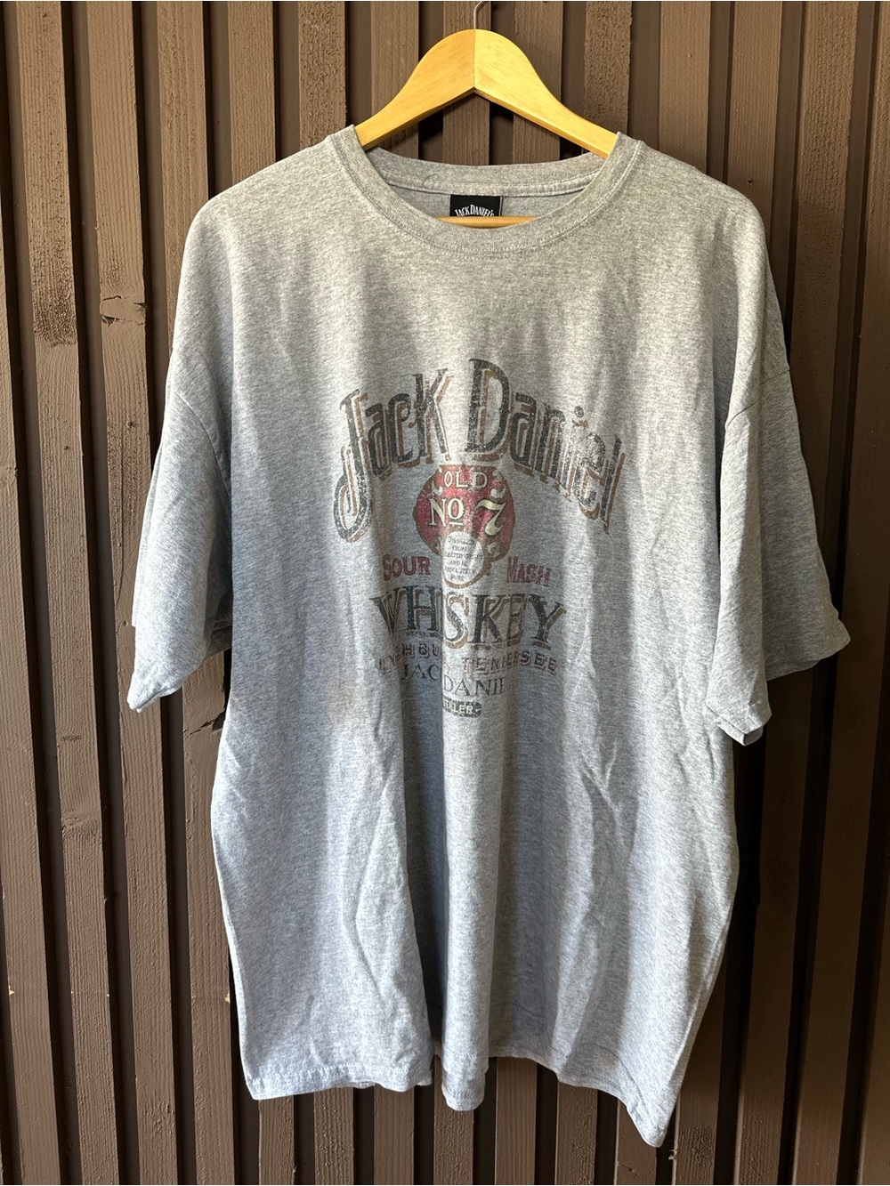 Jack Daniels Gray Short-Sleeve Graphic Tee with Vintage Logo 2XL